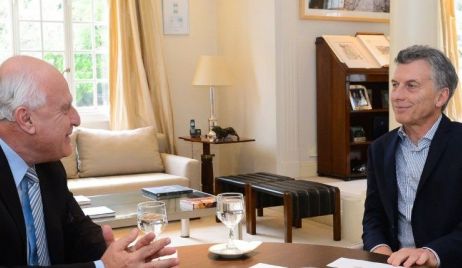 Lifschitz respaldó la postura de Macri sobre Ganancias