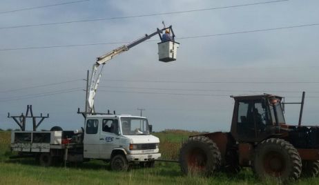 LA EPE CONTINÚA TRABAJANDO PARA NORMALIZAR EL SUMINISTRO ELÉCTRICO EN ZONAS RURALES TRAS EL TEMPORAL