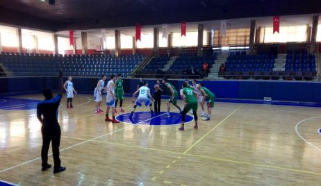 Nueva victoria de los U16: le ganaron 74-55 a Bulgaria