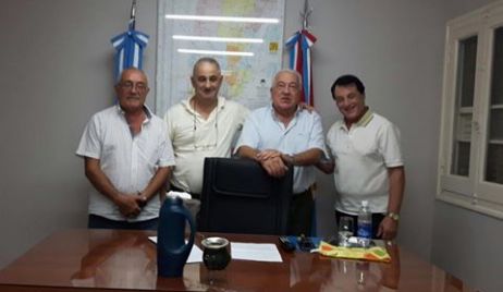 SOSA RECIBIÓ EN LA CASA DEL SENADO A DIRECTIVOS DE LA ESCUELA 3003 DE MARGARITA