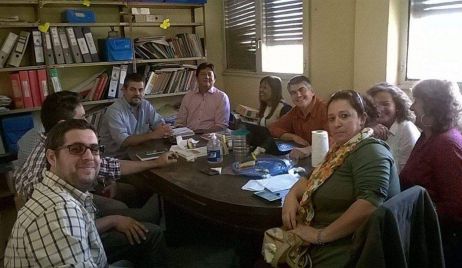 Representantes de la Comunidad en los Hospitales hacen un pedido al gobernador.
