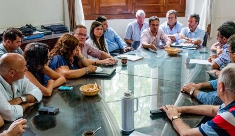 Los municipales firmaron el aumento del 25%