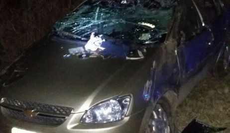 Vuelco de un automóvil en la  Ruta Nº 3