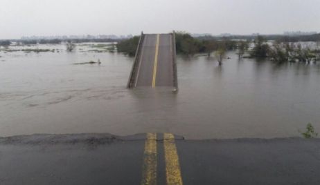 Corrientes: se desplomó el puente que une Esquina con Goya