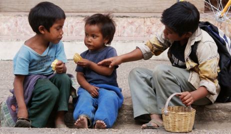 Según la UCA, casi el 59% de los chicos de hasta 17 años es pobre