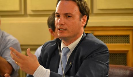 Los padres podrán registrar “nombre y apellido del hijo muerto en el embarazo”