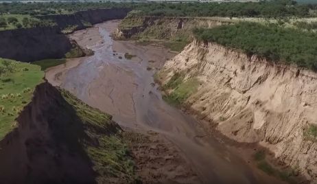 Sorprende el caso del río argentino que apareció de la noche a la mañana