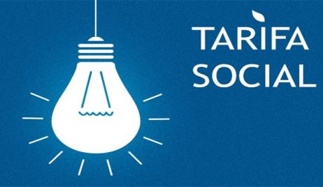 El Gobierno suspende el traspaso de tarifa social de la luz a las provincias