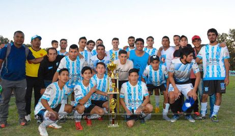 Carlos Gardel campeón del torneo de la Liga Verense de Fútbol.