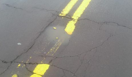Se hundió la calzada en Ruta 11 sobre el puente Los Amores