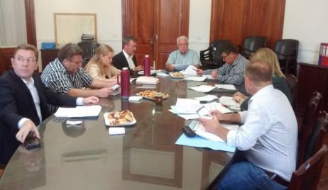  FONDOS PARA CALCHAQUÍ Y FORTÍN OLMOS EN OBRAS MENORES 