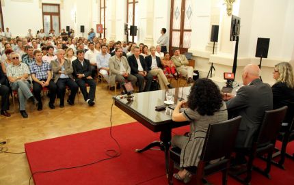 Bonfatti  FIRMÓ CONVENIO PARA MALABRIGO, CALCHAQUI, LA GALLARETA, LOS AMORES , TARTAGAL Y RECONQUISTA ENTRE OTROS