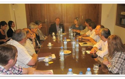 SENADORES SE REUNIERON CON LA MINISTRA DE EDUCACION