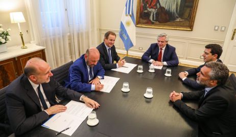 PEROTTI FIRMÓ CON EL PRESIDENTE EL PAGO DE 773 MILLONES DE PESOS  DE LA DEUDA DE ANSES CON LA PROVINCIA