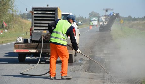 Avanzan obras de rehabilitación de ruta 11 entre Timbúes y Resistencia