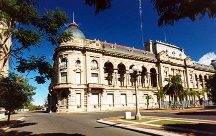 Municipales reclaman la urgente convocatoria a Paritaria