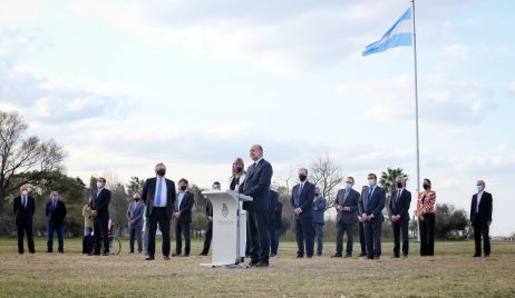 EL GOBERNADOR PEROTTI Y EL PRESIDENTE FERNÁNDEZ ANUNCIARON LA CREACIÓN DEL CONSEJO FEDERAL DE HIDROVÍA PARAGUAY - PARANÁ