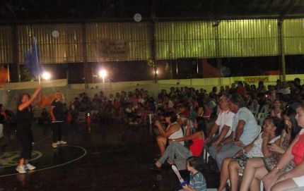 La colonia presentó la función del “circo colonial” en Calchaquí