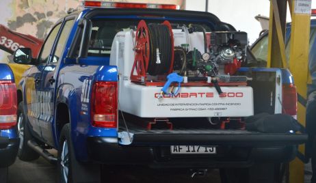 SE ENTREGARON EQUIPOS PARA INTERVENCIÓN RÁPIDA DE INCENDIOS A LOS BOMBEROS ZAPADORES