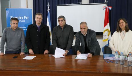 Provincia y Nación firmaron nuevos convenios para promoción y protección de derechos de la primera infancia
