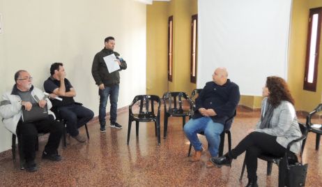 VERA PREPARA SU AGENDA PARA CORENOSA