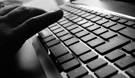Advierten sobre sitios falsos y estafas bancarias