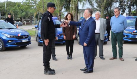 La provincia entregó móviles policiales en el norte santafesino