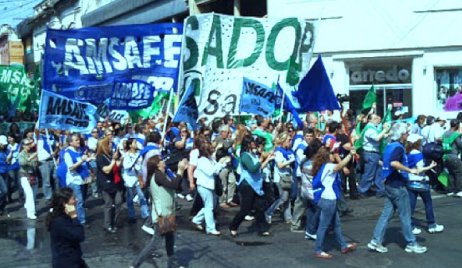 Misma propuesta para docentes pero con mejores condiciones laborales