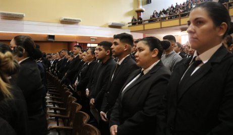 Se incorporaron 289 profesionales, técnicos y administrativos a la policía provincial