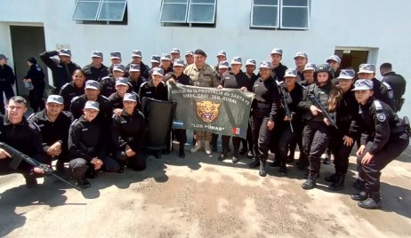 Jornada sobre  exhibición de armas de fuego, cartuchería anti tumulto, y equipos tácticos empleados por la policía de la provincia