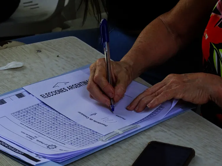 Comenzará el pago a las autoridades de mesa de las elecciones presidenciales