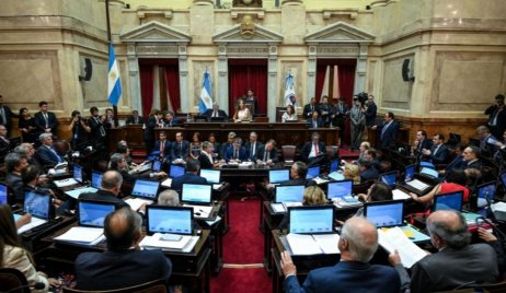 NUEVO AUMENTO PARA LOS SENADORES PASARAN A COBRAR 8 MILLONES DE PESOS POR MES