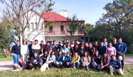 FUTUROS VETERINARIOS EN LAS GAMAS: JORNADA DE INTEGRACIÓN CON LA EFA DEL KM. 50