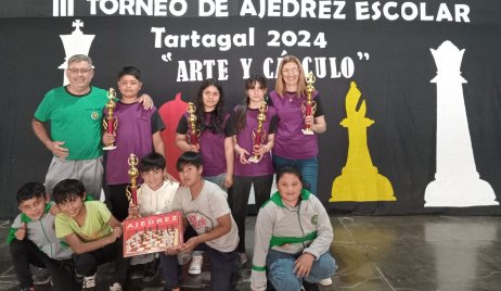 ESTA VEZ CON EL AJEDREZ, LA ESCUELA 6.236 DE NUEVO ES NOTICIA