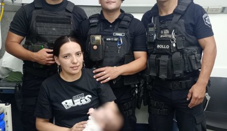 Policías salvaron a una beba de un mes que dejó de respirar en zona oeste