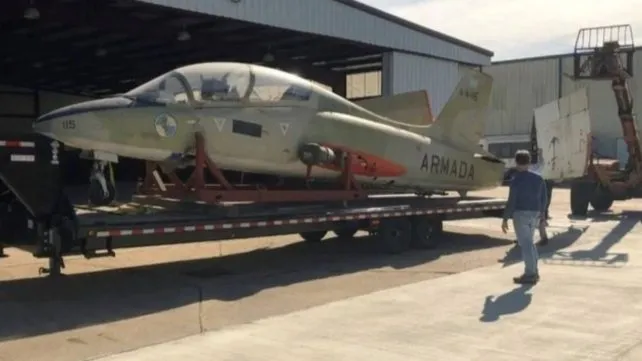 Llega a Sunchales el avión con el que el piloto santafesino Owen Crippa atacó solo a la flota inglesa en Malvinas