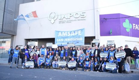 CONCENTRACIÓN EN LA SEDE CENTRAL DEL IAPOS