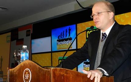 REPORTAJE A LUIS CONTIGIANI SERETARIO DE AGRICULTURA