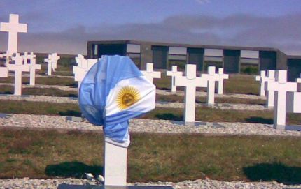 SE RESPETA A LOS HEROES DE MALVINAS CON UN FERIADO PUENTE?