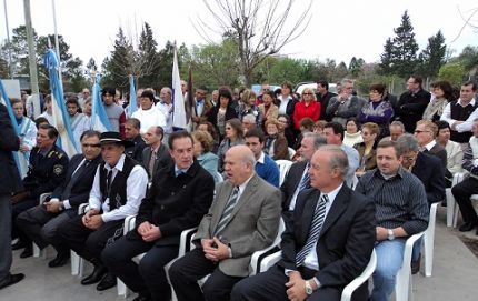 La Comuna de Berna festejó sus primeros 100 años
