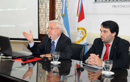 Se presentó el programa “Vínculos” para la Prevención Social de la Violencia y el Delito en gobiernos locales.