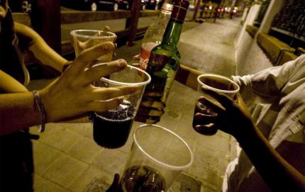 Prohíben la venta nocturna de bebidas alcohólicas en Calchaquí
