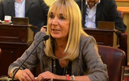 CENTROS DE REHABILITACIÓN EN ESCUELAS RURALES
