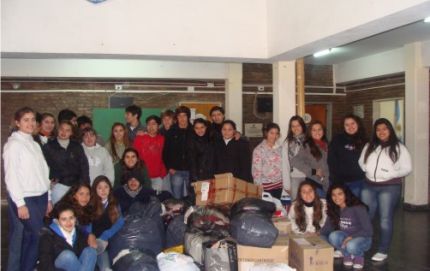 Proyecto: “Pinta tu aldea, siembra esperanza”