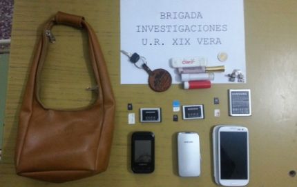 FUERON RECUPERADOS 3 CELULARES Y DINERO PRODUCTO DE UN ROBO