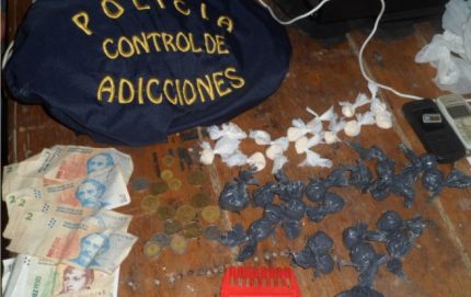 ALLANAMIENTO Y SECUESTRO DE POSIBLE SUSTANCIAS PROHIBIDAS