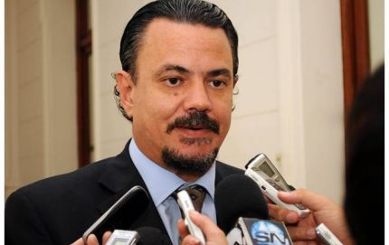 El año pasado cerró con $300 millones de déficit 