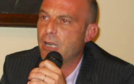 SIXTO GONZALEZ: \