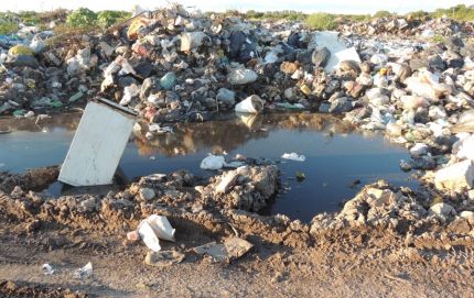 Se agrava el estado de la cava municipal: un problema de todos