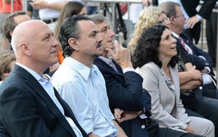 $20 mil de viáticos por funcionario